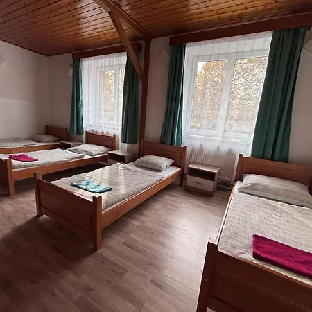 Ubytovani Primda Hostel